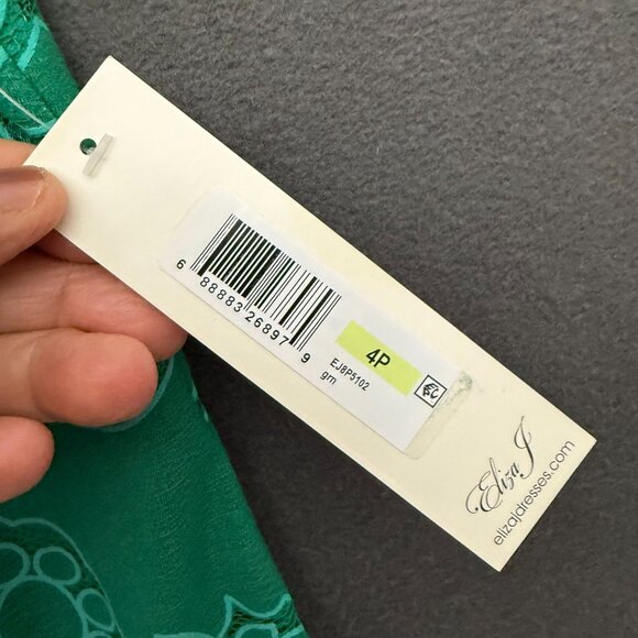 NWT Eliza J Malta Textured Floral Lined Shift Mini Dress 4P Green Cocktail - Picture 3 of 8
